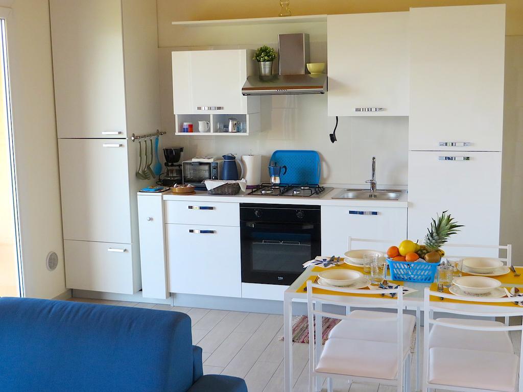 Kenya Apartment Stresa Bagian luar foto